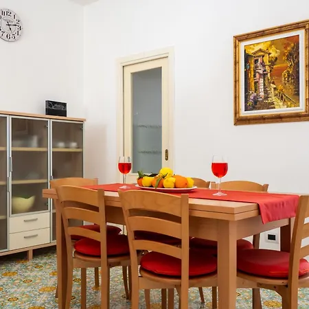 Apartment Marinella Mia House Old Town