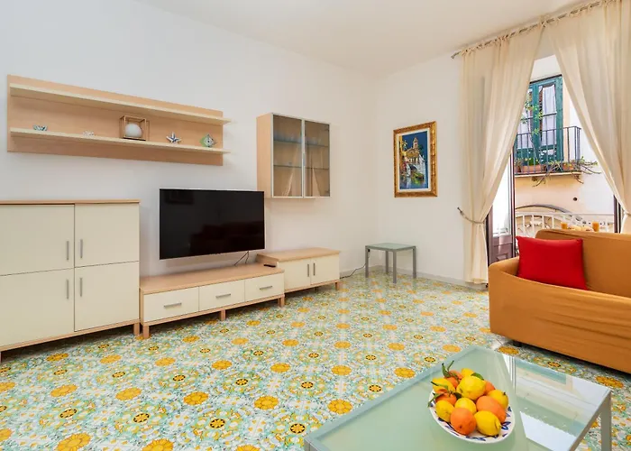 Marinella Mia House Old Town *