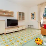 Marinella Mia House Old Town *